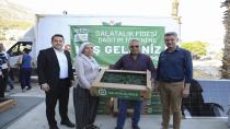 Büyükşehir’den Aydıncık’ta Üreticiye Fide ve Güneş Paneli Desteği